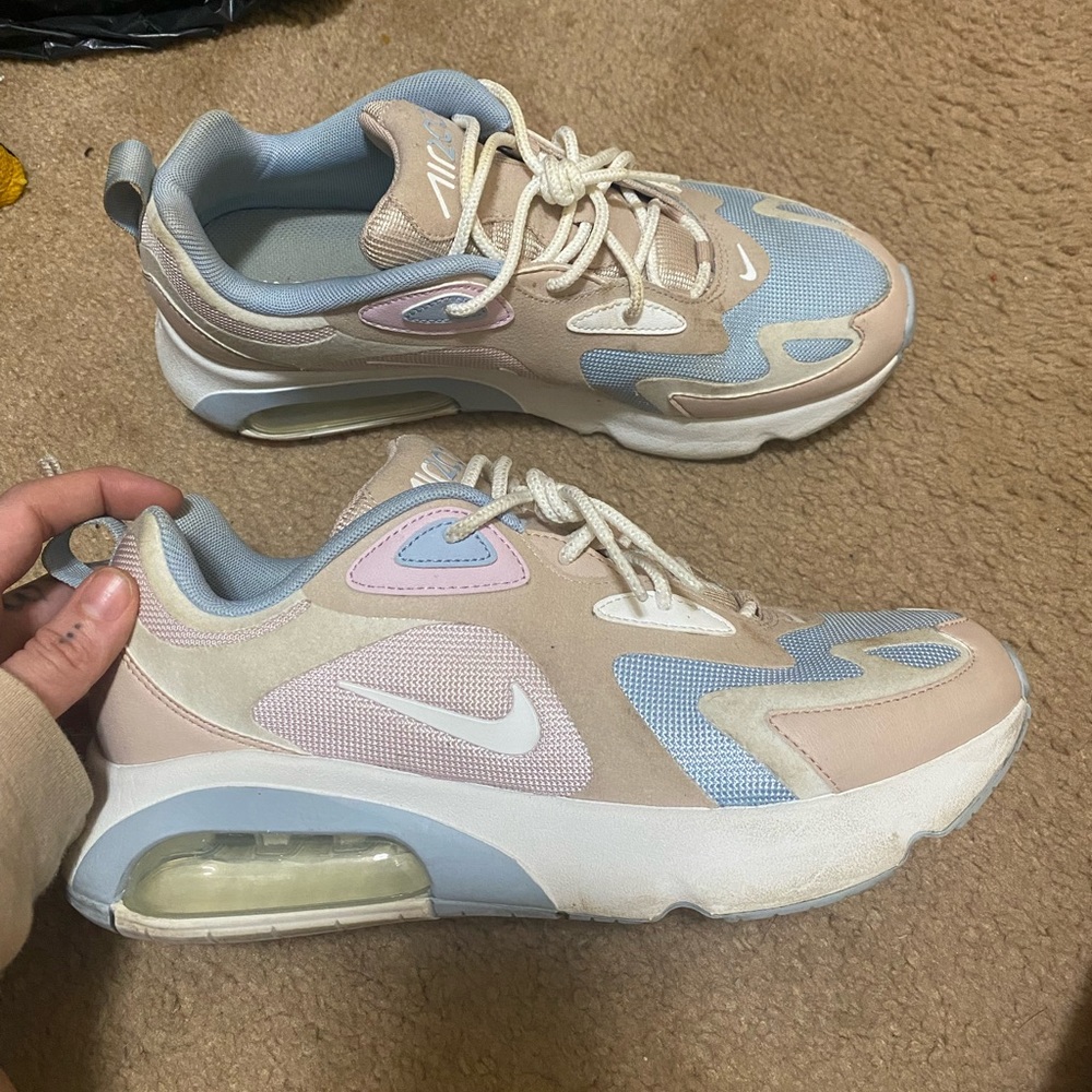 Nike Air Max 200